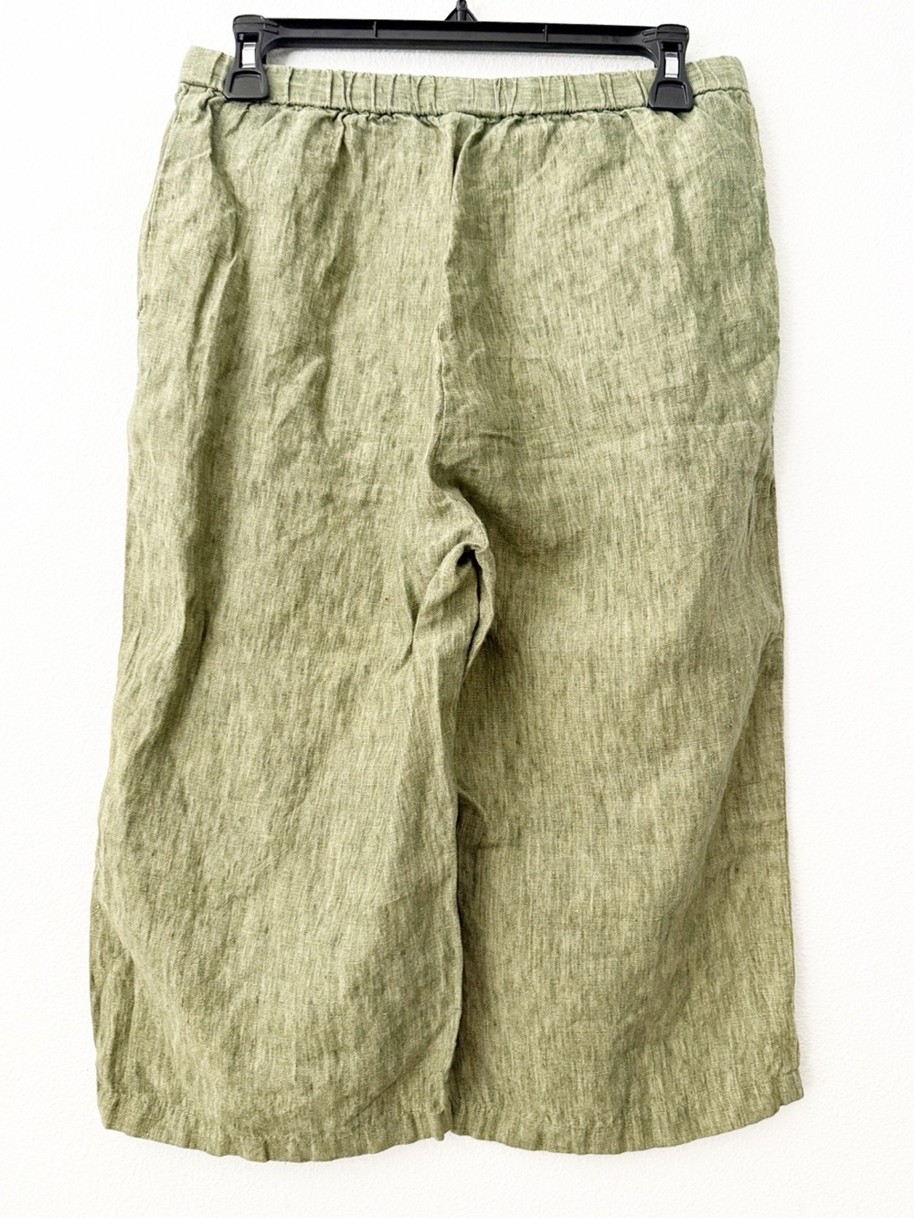 Organic Linen Casual Olive Green Linen-Blend Capri Pants - Picture 10 of 12
